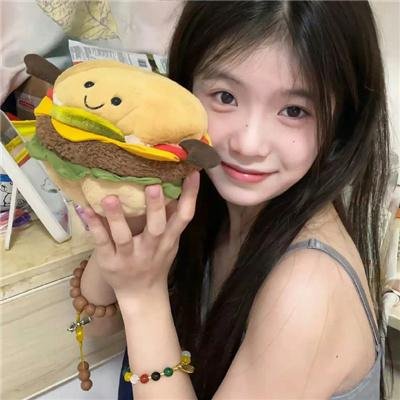 见习女警